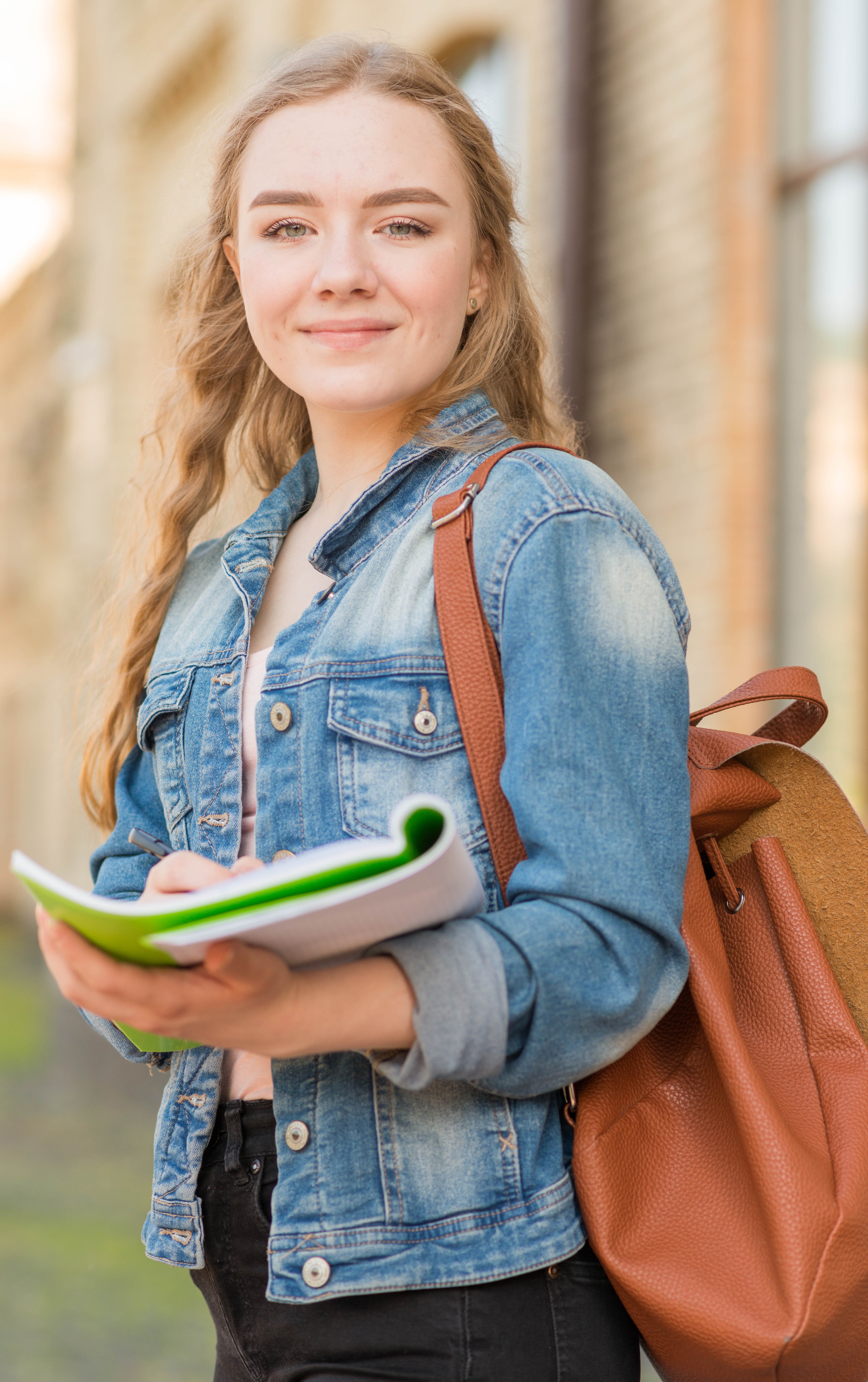 Jesteś studentem i pobierasz rentę rodzinną z ZUS? O tym lepiej pamiętaj.